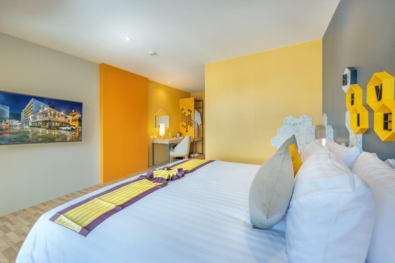 Beehive Boutique Hotel Phuket Esterno foto