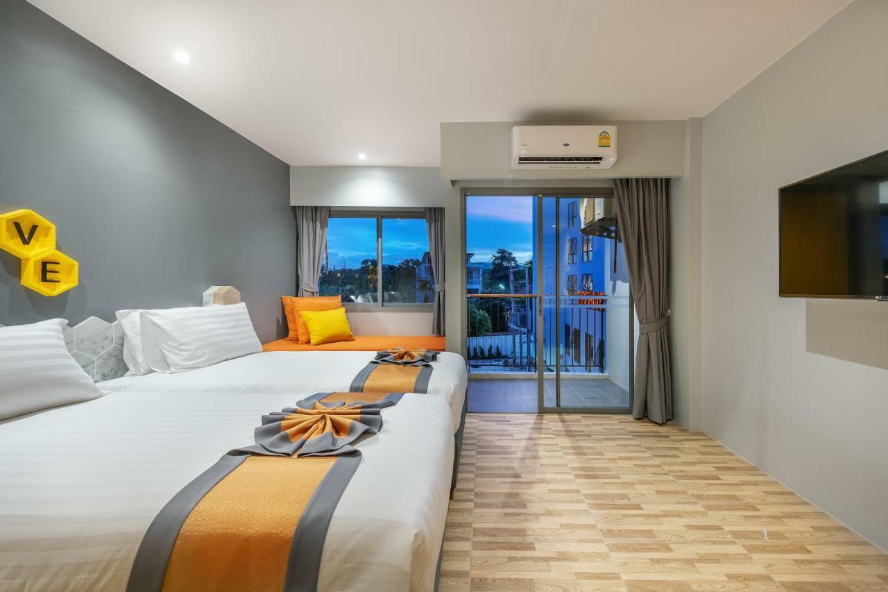 Beehive Boutique Hotel Phuket Esterno foto